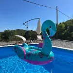 Вилла Peaceful New With Saltwater Pool *