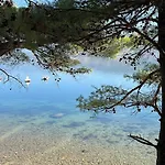 Peaceful New With Saltwater Pool Вилла Brgud